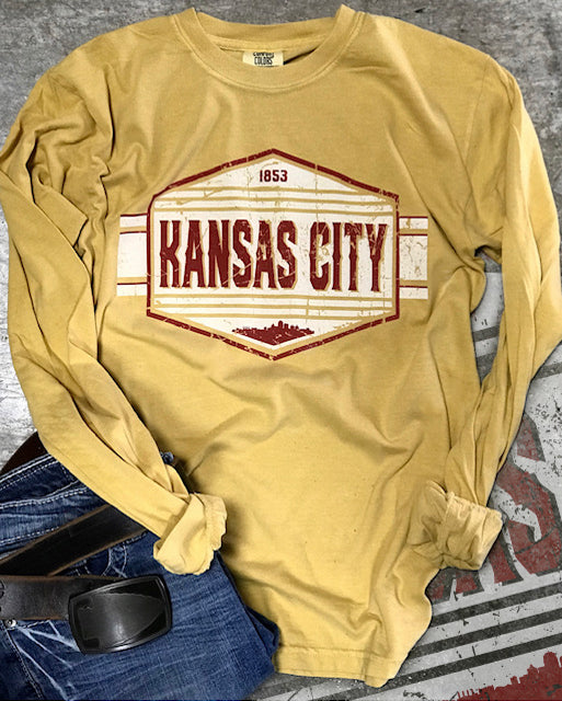 Distressed Kansas City Skyline T-Shirt